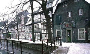 Ruelle enneigée